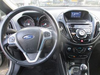 Ford B-Max 1.0 EcoBoost Titanium picture 15