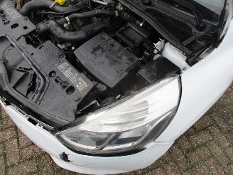 Renault Clio 0.9 TCe Expression NAP picture 12