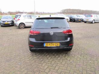 Volkswagen Golf 1.0 TSI HighLine Business R picture 6