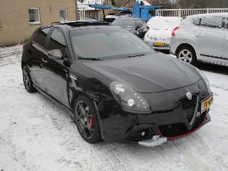 Unfallwagen Alfa Romeo Giulietta 1.4 T Multi Air Super Aut NAP REST BPM 900 EURO !!!! 2018/8