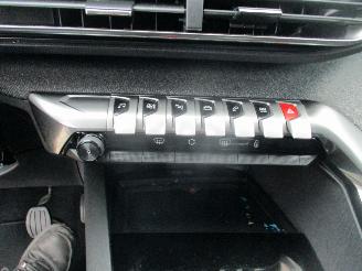 Peugeot 3008 1.2 PureTech Bl NAP REST BPM 1200 EURO !!!! picture 25