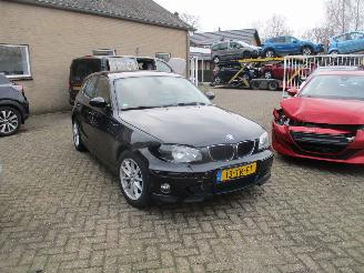 Unfallwagen BMW 1-serie 116i Business Line NAP 2007/1