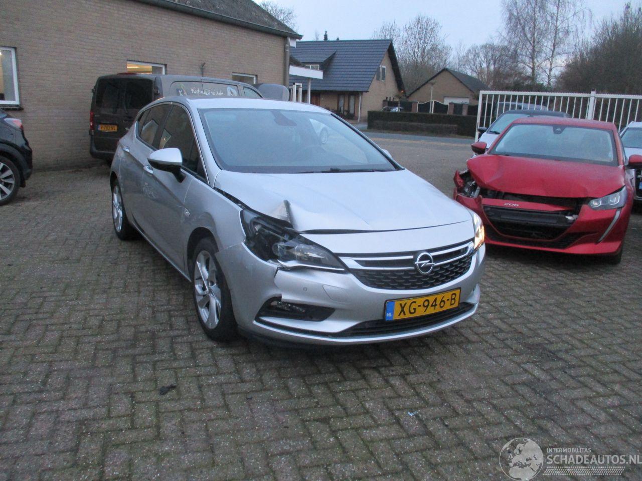 Opel Astra 1.0 Online ED NAP REST BPM 600 EURO !!!!!