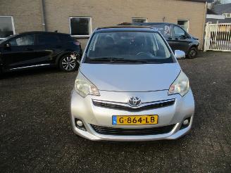 Toyota Verso S 1.3 VVT-i Aspiration Aut Pano picture 2