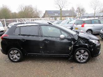 Peugeot 2008 1.5 BlueHD BL ALL picture 8