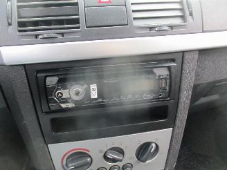 Opel Meriva 1.6--16V Max Cool Aut picture 30