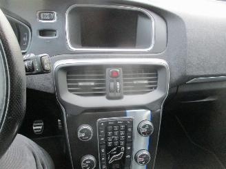 Volvo V-40 2.0 D4 R-Design Business picture 19