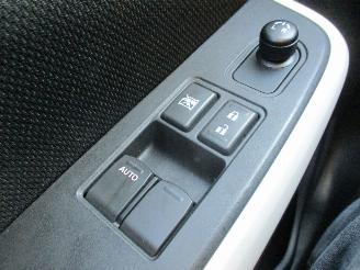 Suzuki Swift 1.2 Comfort Smart Hybrid picture 40