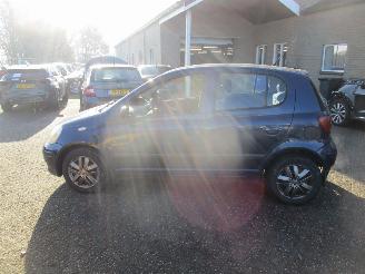 Toyota Yaris 1.3 VVT-i Sol picture 4