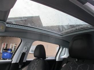 Peugeot 2008 1.2 PureTech Automaat NAP picture 30