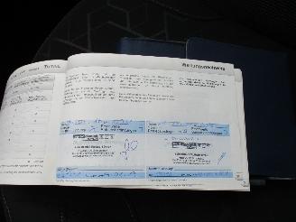 Peugeot 2008 1.2 PT BL Executive picture 23