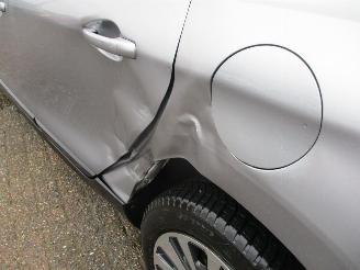 Peugeot 2008 1.2 PT BL Executive picture 11