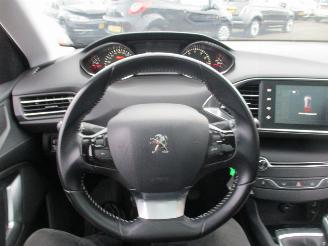 Peugeot 308 1.2 PureTech Style REST BPM 350!!! picture 17