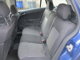 Opel Astra STATION WAGON 1.6 Cosmo picture 32