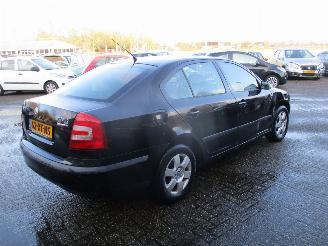 Skoda Octavia 1.6 FSI Elegance picture 7