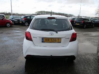 Toyota Yaris 1.0 VVT-i Now picture 6