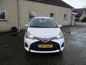 Toyota Yaris 1.0 VVT-i Now picture 2