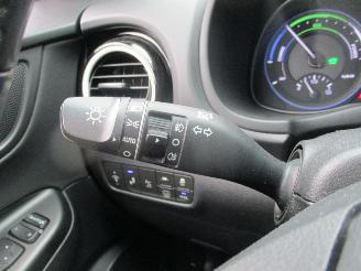 Hyundai Kona 1.6 GDI HEV Premium €750 REST BPM!!! picture 41