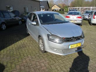 skadebil auto Volkswagen Polo 1.4-16V Highline 2010/4
