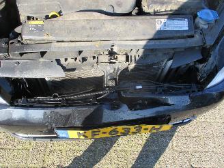 Volkswagen Golf 1.6 TDI Business Edition R REST BPM €400,-!!! picture 11