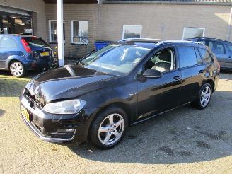 Volkswagen Golf 1.6 TDI Business Edition R REST BPM €400,-!!! picture 3