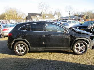 Mercedes GLA 250 4MATIC AMG Line picture 8