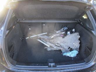 Mercedes GLA 250 4MATIC AMG Line picture 50