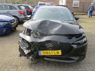 Mazda 3 2.0 SA-G Comf. Bose picture 2