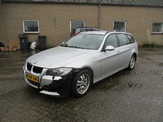 BMW 3-serie 320i High Executive picture 3