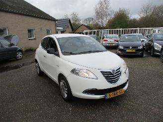  Lancia Ypsilon 0.9 TwinAir Gold 2014/3