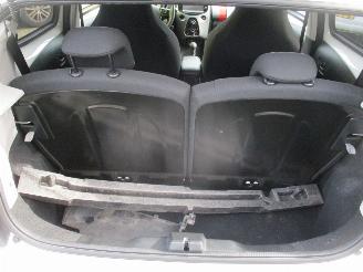 Citroën C1 1.2 PureTech Airscape Shine picture 31