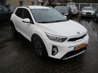 Avarii autoturisme Kia Stonic 1.0 T-GDi MHEV Dyn+L REST BPM €1000,-!!! 2020/10
