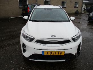 Kia Stonic 1.0 T-GDi MHEV Dyn+L REST BPM €1000,-!!! picture 2
