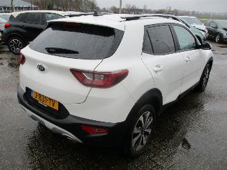 Kia Stonic 1.0 T-GDi MHEV Dyn+L REST BPM €1000,-!!! picture 7