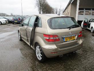 Mercedes B-klasse 200 picture 5