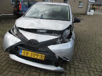 Toyota Aygo 1.0 VVT-i x-fun REST BPM €300,-!!! picture 9