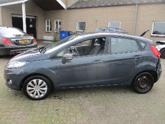 Ford Fiesta 1.25 Titanium picture 4