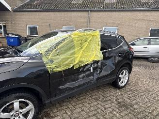 Nissan Qashqai 1.6 Tekna 17 REST BPM €400,-!!! picture 9