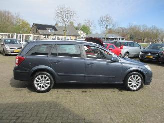 Opel Astra STATION WAGON 1.6 Temptation picture 8