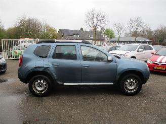 Dacia Duster 1.6 Laureate 2wd REST BPM €200,-!!! picture 8