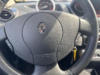 Renault Twingo 1.2 16V Dynamique picture 21