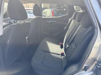 Nissan Qashqai 1.2 N-Connecta REST BPM €500!!! picture 34