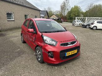 uszkodzony samochody osobowe Kia Picanto 1.0 CVVT EcoPlusLine REST BPM €300,-!!! 2017/2
