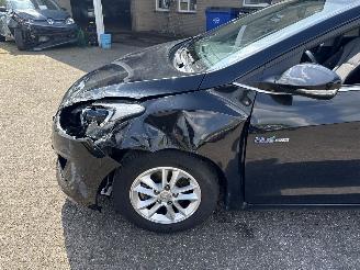 Hyundai I-30 1.6 GDI i-Motion Pl. REST BPM €500,-!!! picture 10