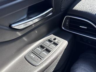 Jaguar XE 2.0t Prestige REST BPM €5000,-!!! picture 32