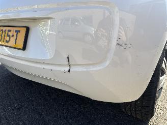 Volkswagen Up! 1.0 move up! picture 20