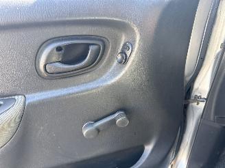 Opel Agila 1.2-16V Comfort picture 25