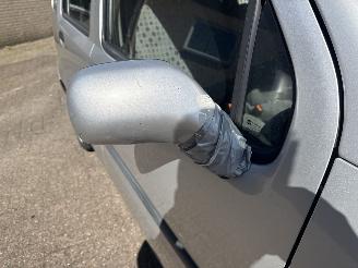 Opel Agila 1.2-16V Comfort picture 13