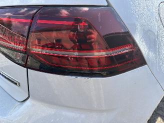 Volkswagen Golf 1.5 TSI Highline REST BPM €500,-!!! picture 12