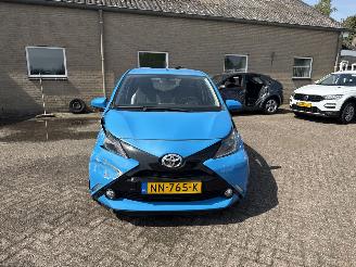Toyota Aygo 1.0 VVT-i x-Play REST BPM €250,-!!! picture 2